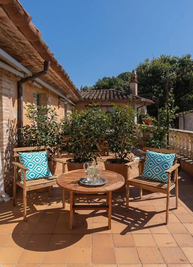 El Palauet De Monells - Adults Only Otel 3*,